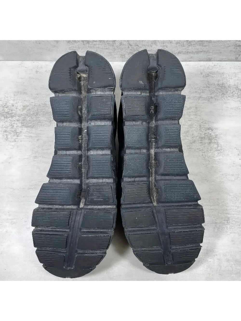 On Running cloud waterproof